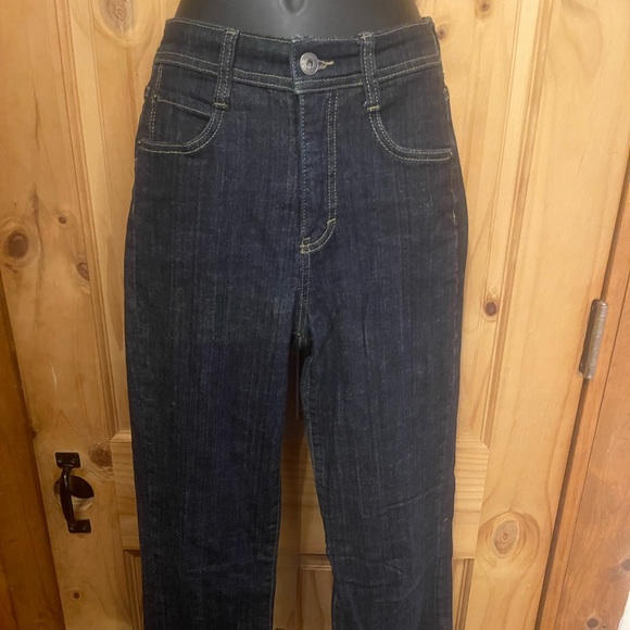 Gloria Vanderbilt The Perfect Fit Jeans - Picture 2 of 7